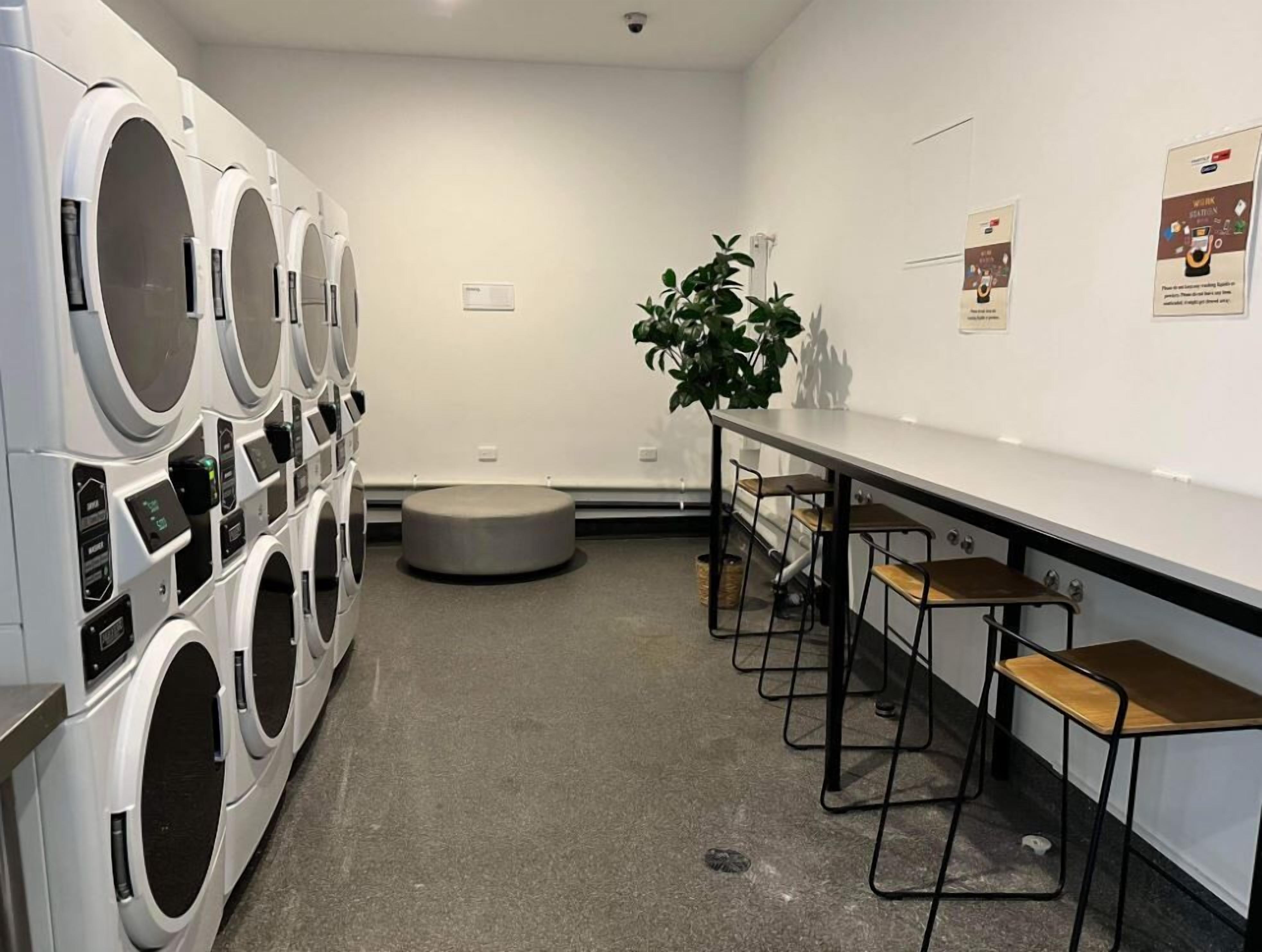 Essence Hotel Carlton — Photos 3